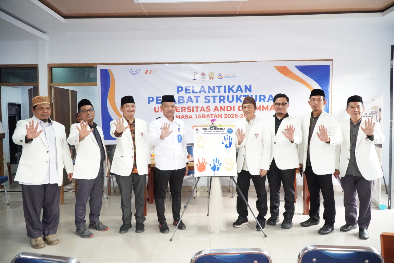 UNANDA BERSINAR: Launching Satgas P4GN dan Penandatanganan PKS dengan BNN Kota Palopo