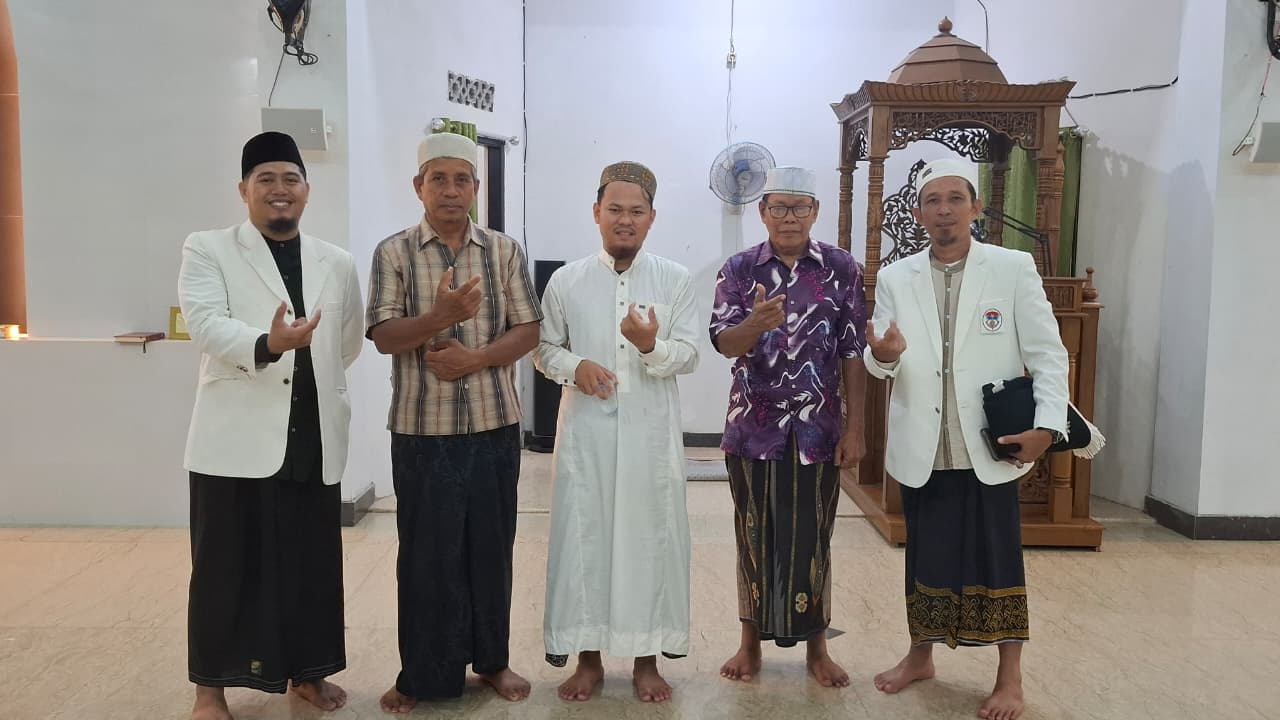 Safari Ramadhan UNANDA di Kecamatan Bua: Dakwah dan Promosi Kampus Menyatu dalam Pengabdian Masyarakat