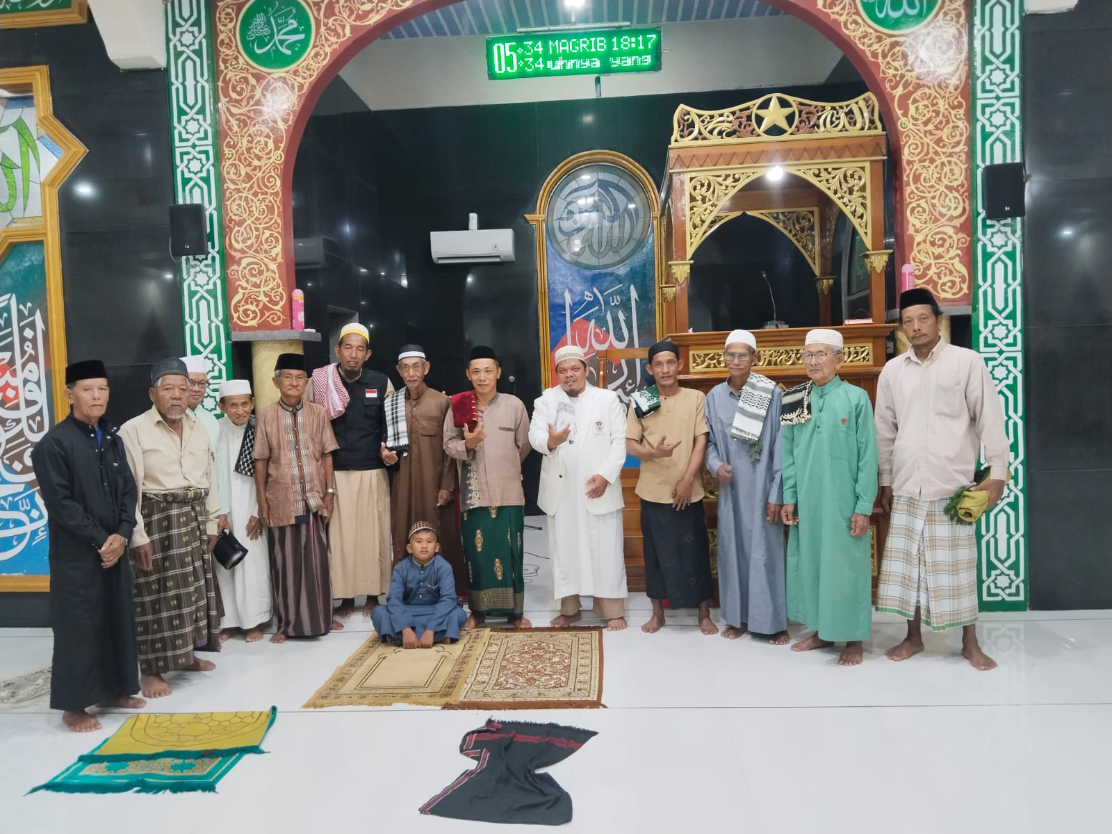 Tim Safari Ramadhan Unanda Disambut Hangat Jamaah Masjid di Desa Pao Malangke Barat