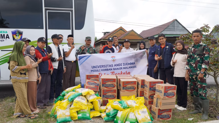 UNANDA Peduli: Salurkan Bantuan Kemanusiaan untuk Warga Terdampak Banjir di Kecamatan Malangke